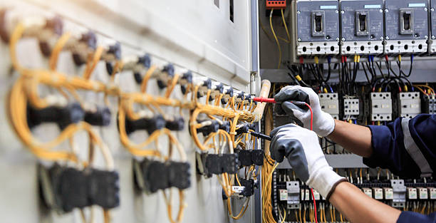 Professional Electrician technician working in Foothill Farms, CA